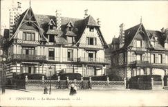 CPA Trouville La maison normande