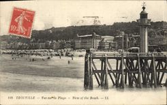 VINTAGE POSTCARD Trouville Seen On the beach