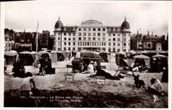 VINTAGE POSTCARD Trouville the Queen of the beaches the trouville de luxe hotel