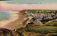 CPA Arromanches Vue generale prise des falaises de Tracy