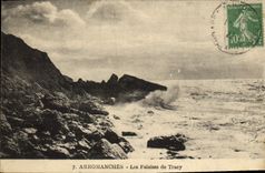 CPA Arromanches Les falaises de tracy