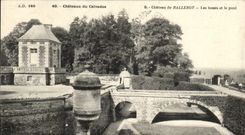 VINTAGE POSTCARD Castles of the Balleroy apple-brandy pits and the bridge