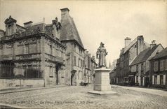 CPA Bayeux la place alain Charlier