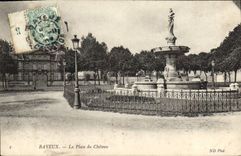 CPA Bayeux la place du chateau