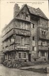 CPA Bayeux Vieille maison en bois et en pierre du 14eme Rue St Martin 
