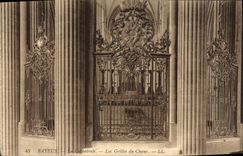 CPA Bayeux La cathedrale Les grilles du choeur