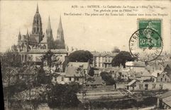 CPA Bayeux le cathedrale la prison et l'hotel de ville Vue generale prise de l'hotel Dieu