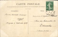 POSTAL Bayeux de la VENDIMIA junto de la catedral vista del eveche