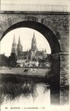 CPA Bayeux le cathedrale Vaches