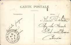 Puerta meridional de la torre central de Bayeux de la POSTAL de la VENDIMIA de la catedral