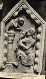 CPA Bayeux Cathedrale Arc angulaire gauche Bas relief Le singe et le bateleur 