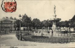 CPA Bayeux La Place du Chateau
