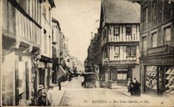 CPA Bayeux Rue Saint Martin