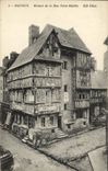 CPA Bayeux Vielle Maison Rue Saint Martin