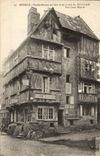 CPA Bayeux Vielle Maison Rue Saint Martin