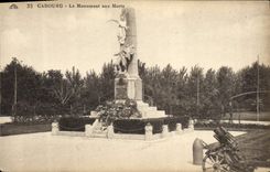 VINTAGE POSTCARD Cabourg the war memorial the Militaria Gun