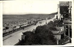 CPA Cabourg La Digue Promenade