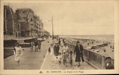 POSTAL Cabourg de la VENDIMIA la presa y la playa