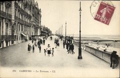 CPA Cabourg La Terrasse