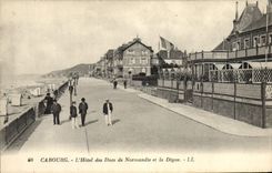 CPA Cabourg L'Hotel des Ducs de Normandie