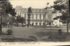 CPA Cabourg Le Grand Hotel et les Jardins