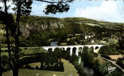 MODERN CARD Clecy the Viaduct and Rocks of the Parks