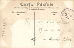 CPA Courseulles sur Mer Les Jetees et le Calvaire Bateau 
