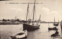 VINTAGE POSTCARD Courseulles the Basin and the Mechanical Sawmill Boat