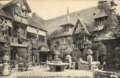 CPA Dives sur Mer Cour Louis XIV Hostellerie Guillaume le Conquerant