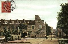 VINTAGE POSTCARD Divine L'Hostellerie of William the Conqueror