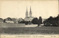 CPA La Delivrande Vue sur la Basilique 