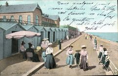 VINTAGE POSTCARD Luc On sea the dam the casino