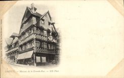 Casas de Lisieux de la POSTAL de la VENDIMIA de la calle principal