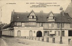 La POSTAL Lisieux de la VENDIMIA coloca Hennuyer Friche en los canones de Tapissier