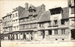 CPA Lisieux Maisons place victor hugo
