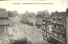 CPA Lisieux Vieilles Maisons de la place de la halle au beurre
