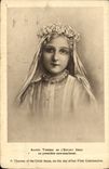 CPA Sainte therese de l'enfant jesus en premiere communiante Lisieux