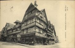 CPA Lisieux Maisons de la grande rue