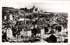 CPA Lisieux Vue generale vers la basilique