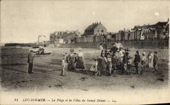 VINTAGE POSTCARD Luc On sea the beach and villas of the great East Children