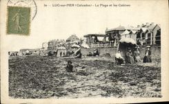 CPA Luc Sur mer la plage et les cabines