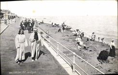 CPA Luc sur mer la digue
