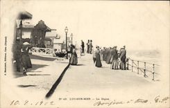 CPA Luc sur mer sur la digue