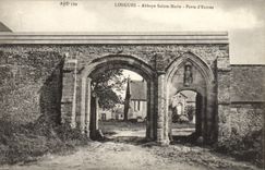 VINTAGE POSTCARD Long holy abbey Marie main door