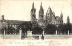 VINTAGE POSTCARD Caen the statue of louis XIV and the abbey with the men