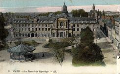 CPA Caen La place de la Republique