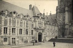 CPA Lisieux La porte des Tribunaux