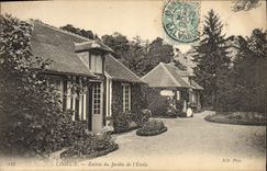 CPA Lisieux Entree du Jardin de L'Etoile 