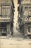 CPA Lisieux La Rue de la Paix 