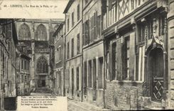 CPA Lisieux La Rue de la Paix 